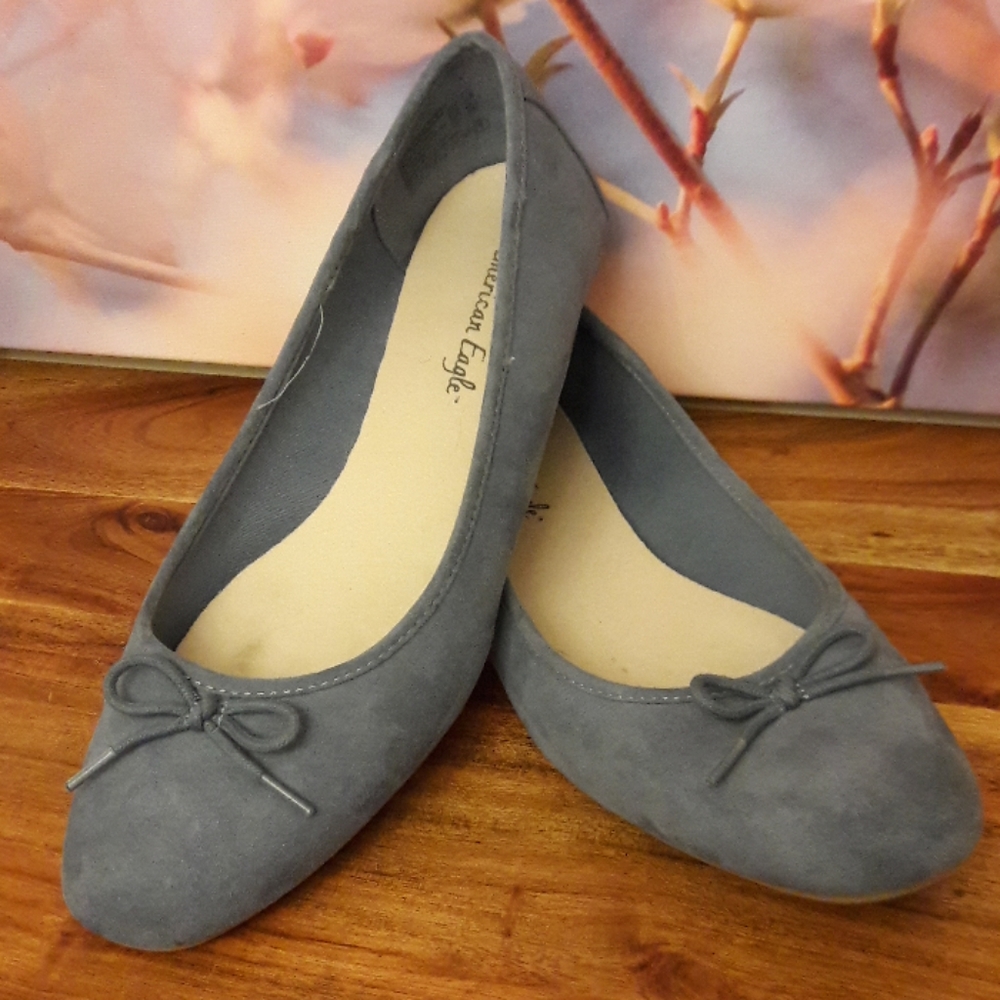 American Eagle Blue Suede Ballet Flats with Bow